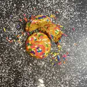 Sprinkles and Smarties Caramelize Cookies