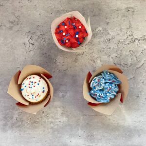 Marmalade Cupcakes with Buttercream in Three Colors